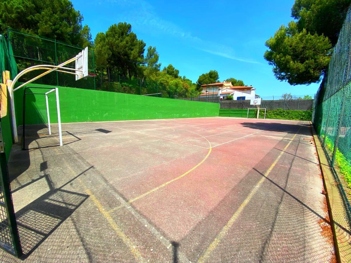 Apartament gran amb vistes al mar, piscina i pàrquing Calella De Palafrugell Esterno foto